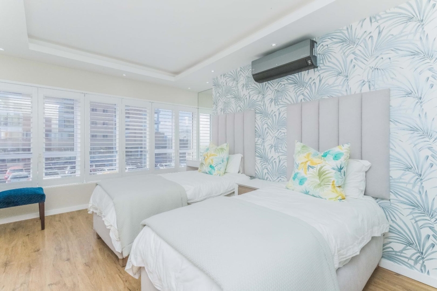 To Let 3 Bedroom Property for Rent in Mouille Point Western Cape